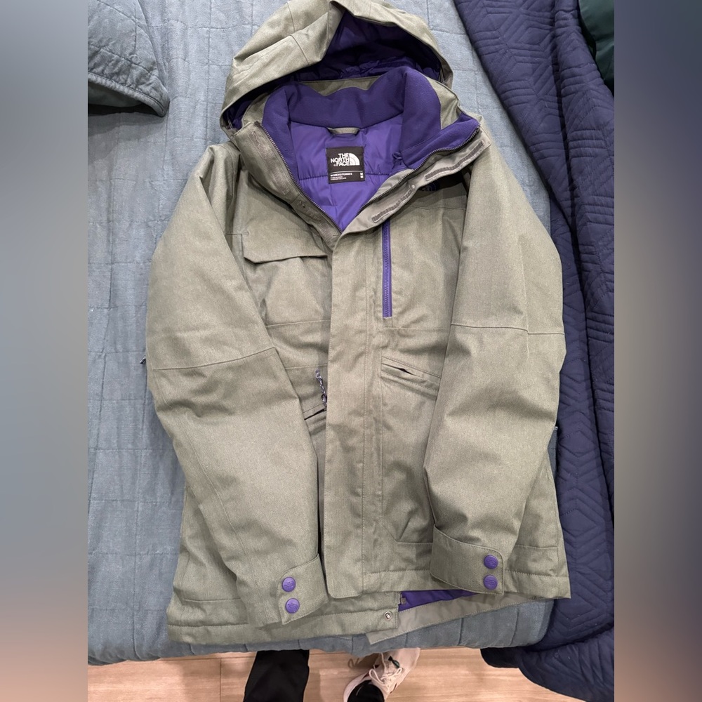 The North Face Women’s Jacket